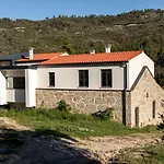 Quinta Dos Sincais Oda ve Kahvaltı 3*