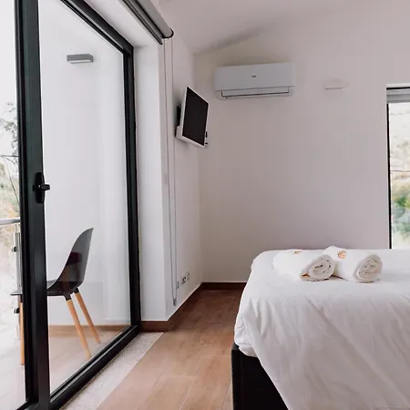 Bed & Breakfast Quinta Dos Sincais 3*