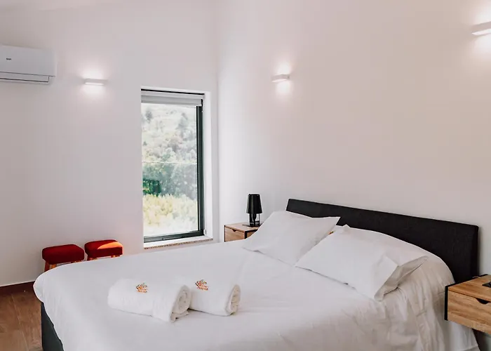 Quinta Dos Sinçais 3* Guarda